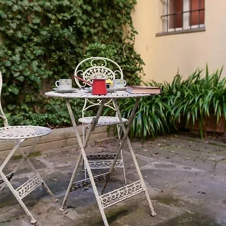 Cozy With Private Garden - City Center - *